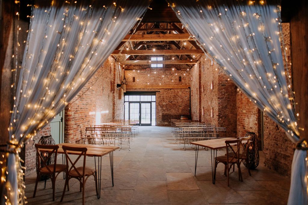 Gallery Item 9 for Riverlands Wedding Barns